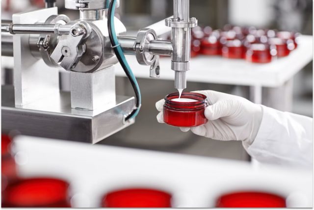 Proses produksi produk cream pada industri kosmetik 